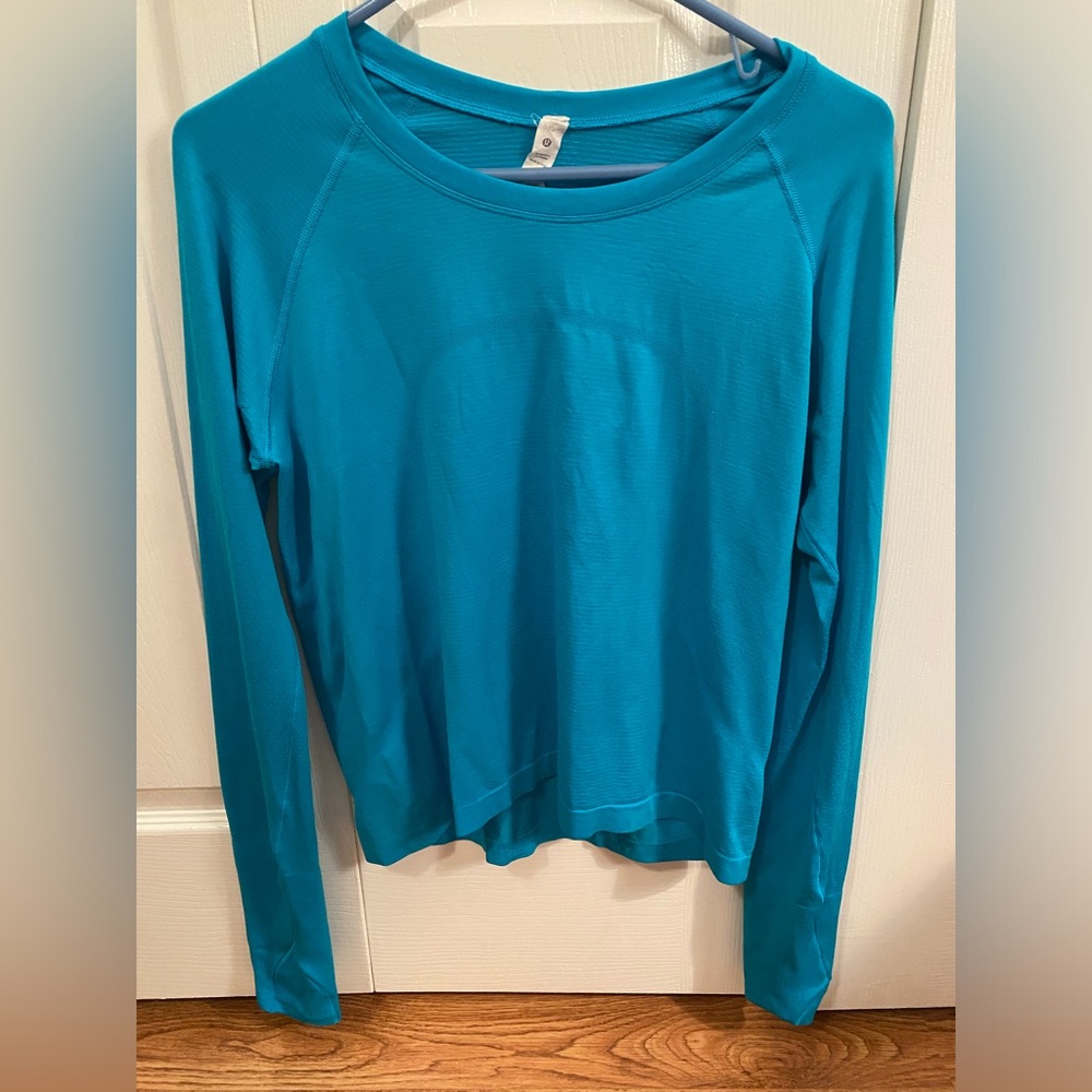 Lululemon Swiftly Tech Long Sleeve Shirt 2.0 ** Race Length
